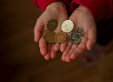 можно ли долг по алиментам продать коллекторам - фото - 1